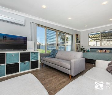 Renovated 4-Bedroom Home with Spacious Backyard - Photo 6