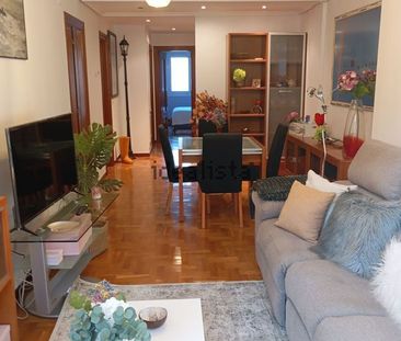 Alquiler de piso en Calle Marqués de Casa Valdés, 7 - Foto 4