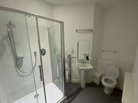 4 Bedroom Detached property - Photo 3
