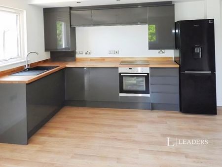 1 bedroom flat to rent Guthrie House, Rightwell East, Bretton, Peterborough, PE3 8AX - Photo 2