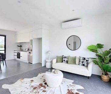 Waterview, 3 bedrooms - Photo 1