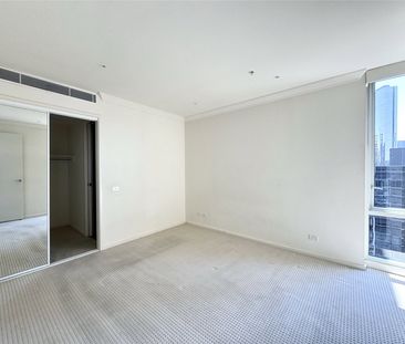 3103/63 Whiteman Street - Photo 4