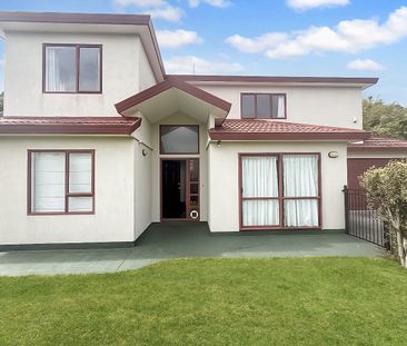 111 Woodman Drive, Tawa - Photo 1
