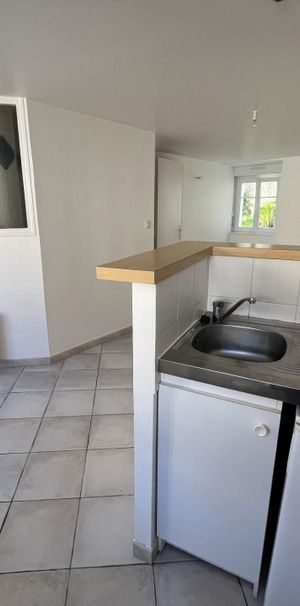 Location Appartement 1 pièce 22m² GRANVILLE 50400 - Photo 1