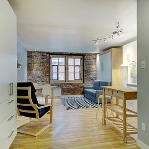 Loft entièrement meublé à louer Vieux-Québec août 2026 - Photo 2