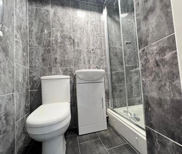 1 bedroom in a house share to rent - Photo 6