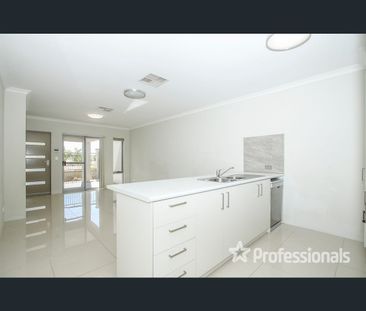 9/89 Redstone Trail, Ellenbrook, WA 6069 - Photo 2