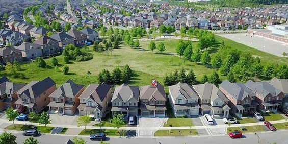 For Lease - 306 Hammersly Boulevard, Markham, Ontario - Photo 3