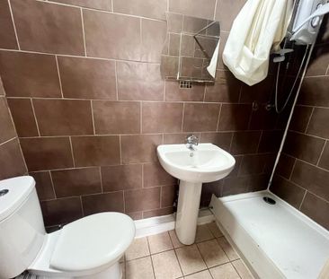 Studio to rent - Photo 5