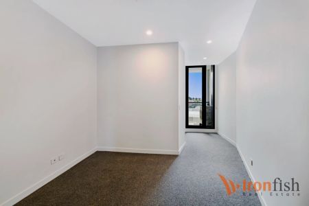 2 Bed, 1 Bath - Photo 3