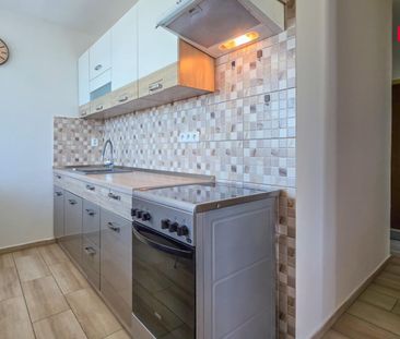 Pronájem bytu 2+1 48 m², Petrohradská 3112, Kladno - Photo 4