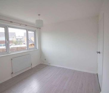 Bramley Drive, Frome, BA11 - Photo 6