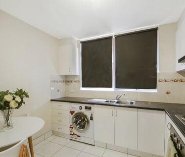 1/27 Pearson Street, Gladesville NSW 2111 - Apartment For Rent | Do... - Photo 3