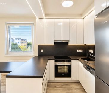 Pronájem bytu 3+kk 71 m² - Photo 2