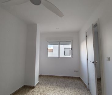 Piso de alquiler en Carrer Forn, Alaquàs - Photo 1