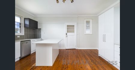 Spacious Family Home in Convenient Location - Photo 2