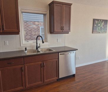 For Lease - 27 Portland Street Unit# Entire home, Collingwood, Ontario - Photo 6