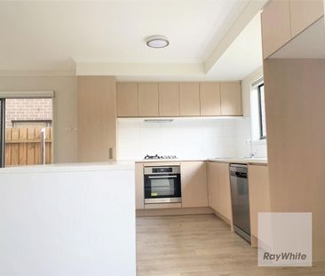 Low Maintenance Living! - Photo 5