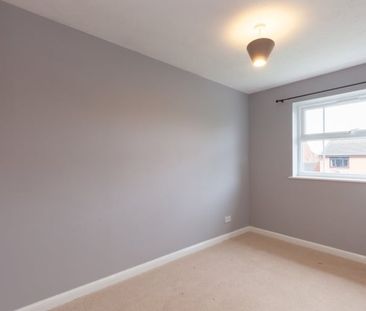 Delapre Drive, Banbury - Photo 3