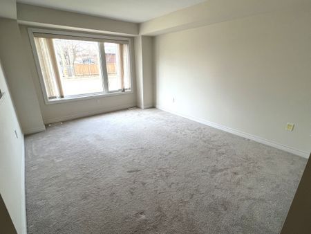 For Lease - 1310 Gull Crossing Road, Pickering, Ontario - Photo 4