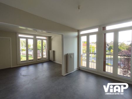 GRAND T2 PROCHE CHU - Photo 2