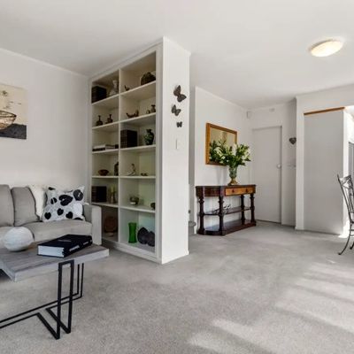 Unit 1, 127 Grand Drive, Remuera, Auckland - Photo 1