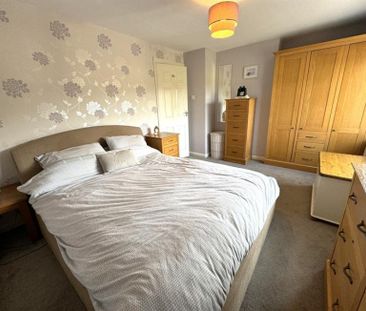 3 Bedroom Semi Detached To Let - Photo 6