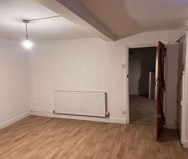 North Road, Carnforth, LA5 - Photo 3