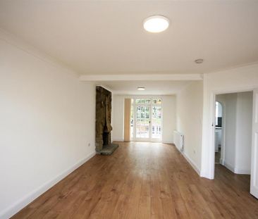 3 bedroom house to rent - Photo 3