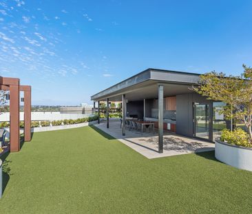 Modern One Bedroom Apartment with Study and Amenities in Prime Loca... - Photo 5