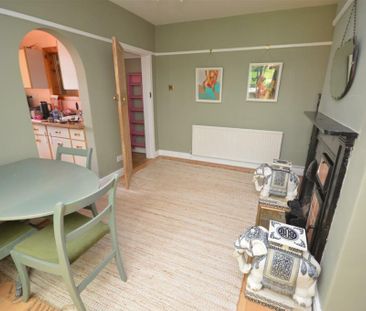Brooklands Road, Parkgate - Photo 4