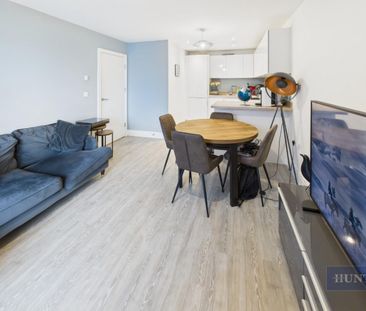 1 bedroom Flat To Let - Photo 6