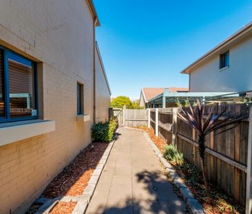 Boutique Complex, Spacious Home - Photo 2