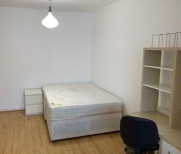 Studio Flat, Hendon, NW4 - Photo 1