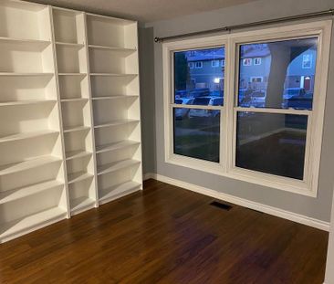 For Lease - 70 Fiddlers Green Road Unit# 42, London North, Ontario - Photo 2