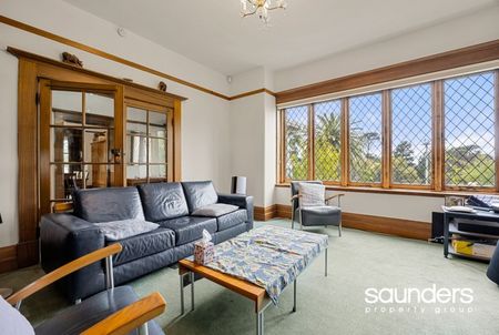 Hill st homestead - Photo 2