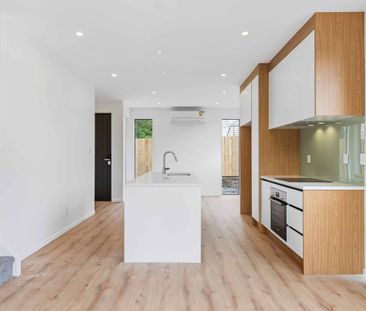 Modern Luxury - Unbeatable Location - Photo 1