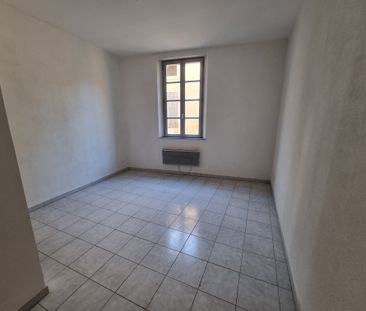 Location Appartement 3 pièces 63m² ARLES 13200 - Photo 5
