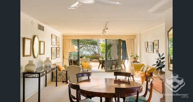 ABSOLUTE RIVERFRONT 3-Bedroom - Photo 1