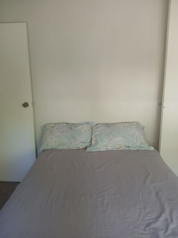 Rockingham - Photo 5