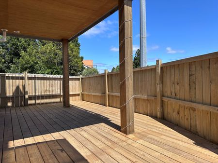 Amazing In Avondale! - Photo 4