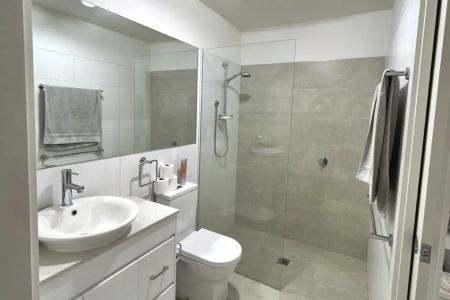 STYLISH TOWNHOUSE WITH INDOOR & OUTDOOR FLAIR! - Photo 2