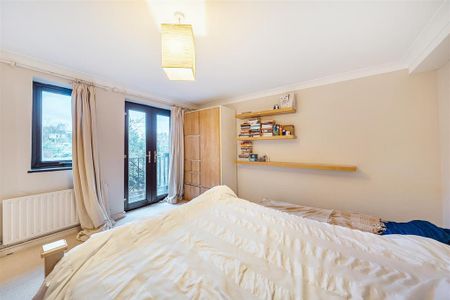 1 bedroom flat to rent - Photo 4