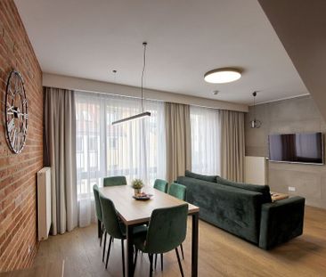 Mieszkanie 2-poziomowe na Starym Mieście - Photo 4