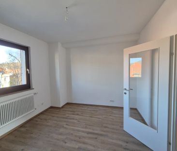 **Sanierte 1-Zimmer-Wohnung in der Mariatroster Straße** - ab 15. D... - Photo 3