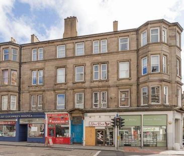 3 bedroom flat to rent - Photo 6
