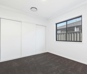 Four Bedroom Home! - Photo 6