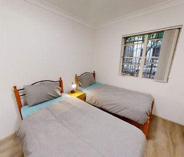 Chippendale - Photo 5