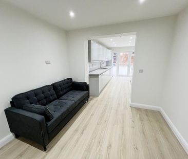 1 bedroom house of multiple occupation to rent - Photo 1