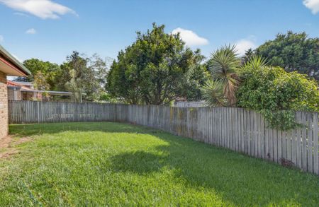 3 Honeydew Crescent, Taigum QLD, Belconnen - Photo 2